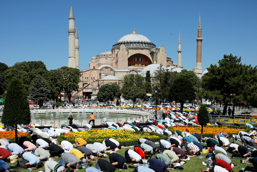 Christians cautious as Turkey s Hagia Sophia becomes a mosque